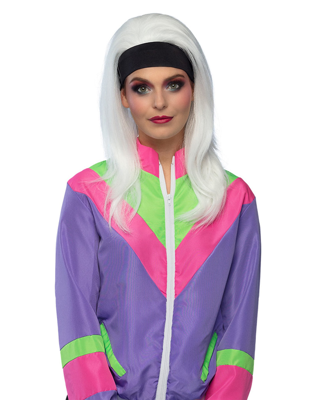 Gros plan sur le buste de la veste jogging rétro pour femme