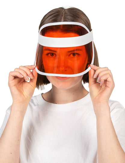 Vue de face de la visière joueur de poker
